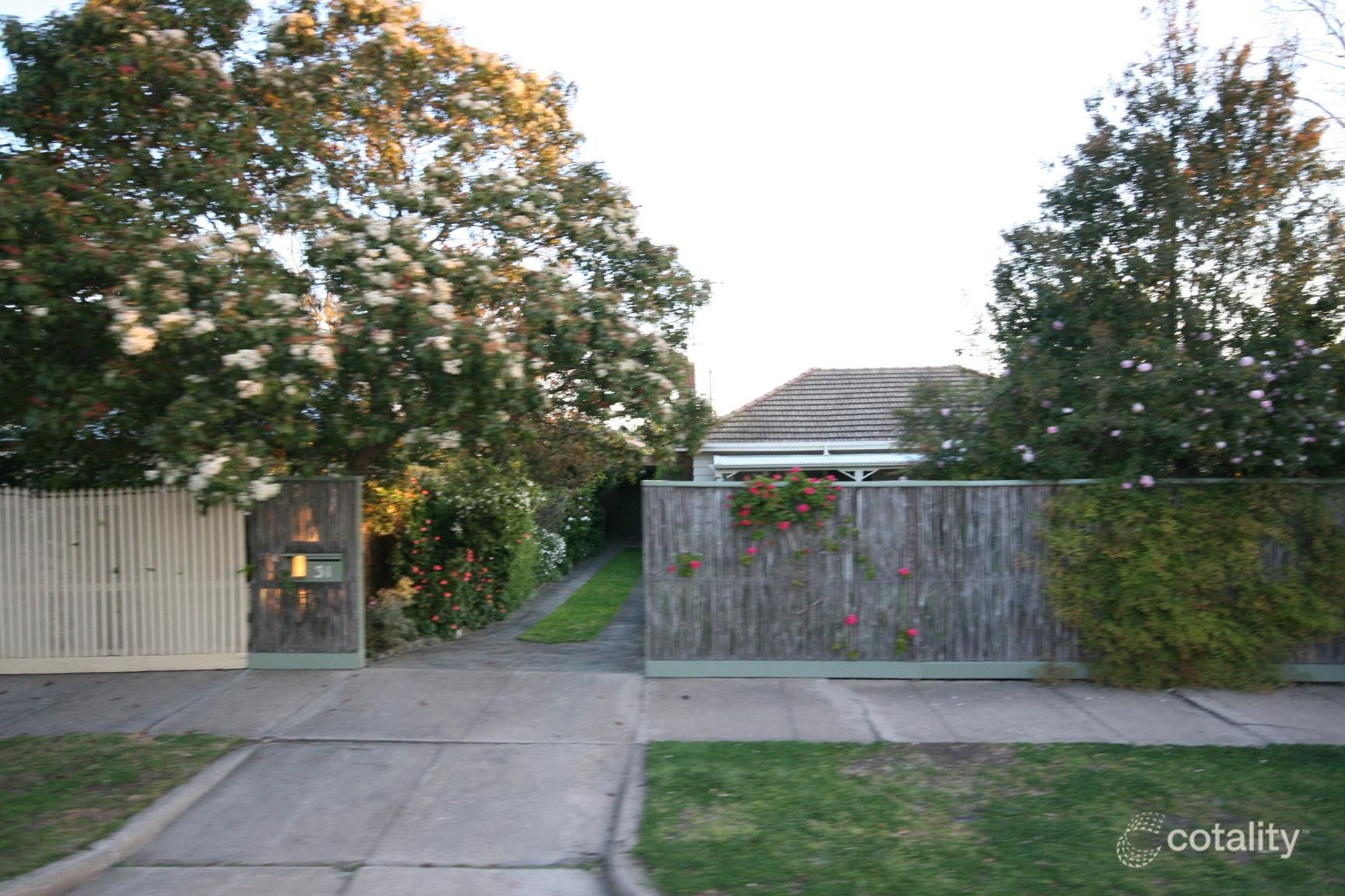 31 Grant St, Newtown, VIC 3220