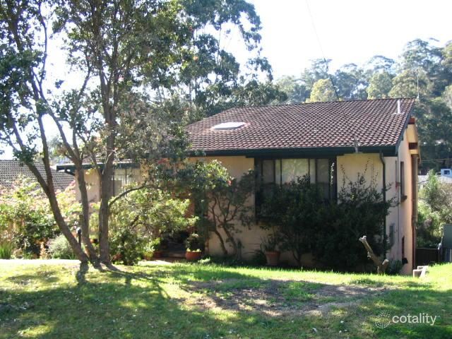 42 Anniversary Ave, Terrigal, NSW 2260