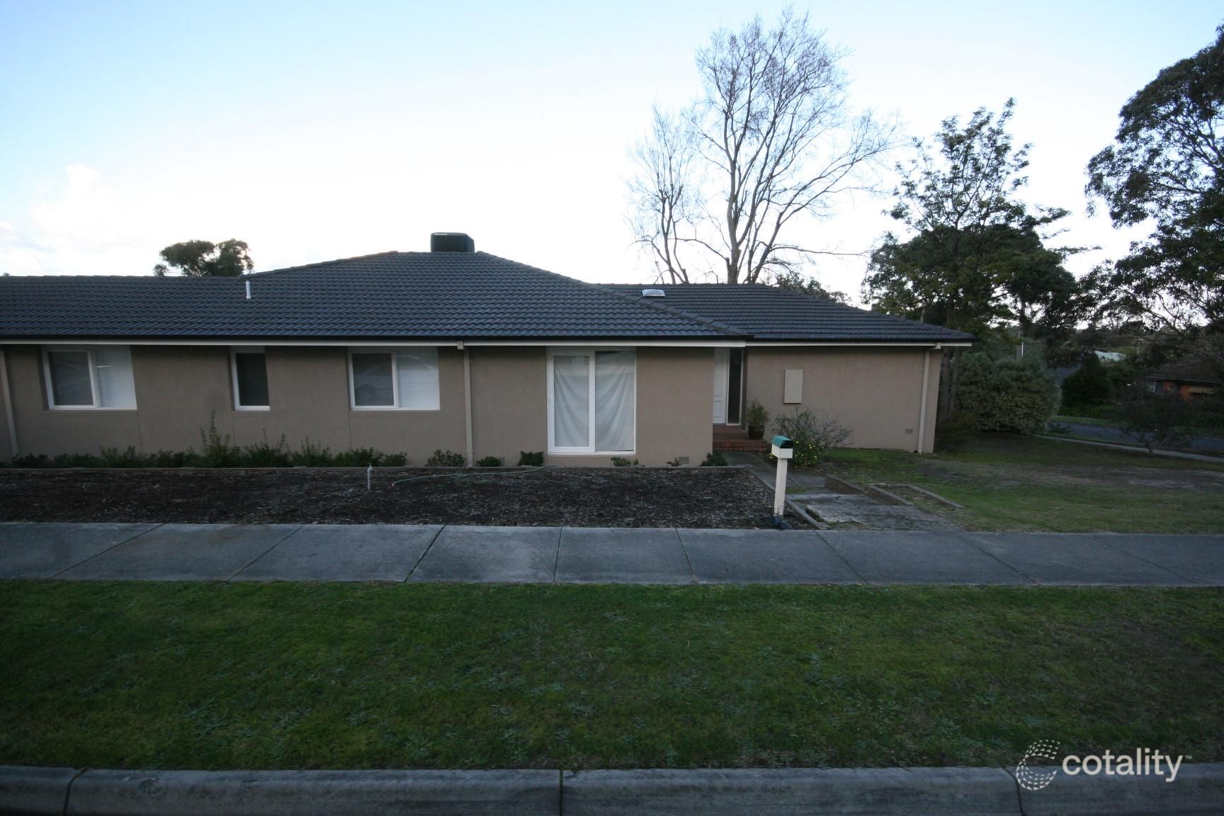 5 Seaforth Rd, Wantirna South, VIC 3152