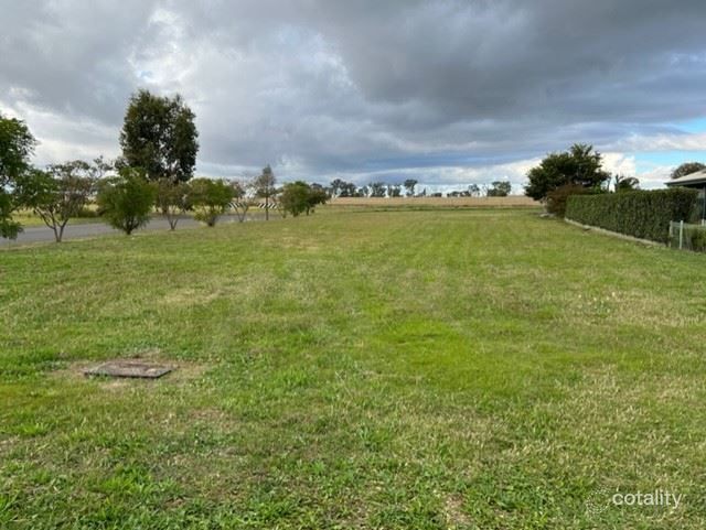 36 Neville Rd, Clifton, QLD 4361