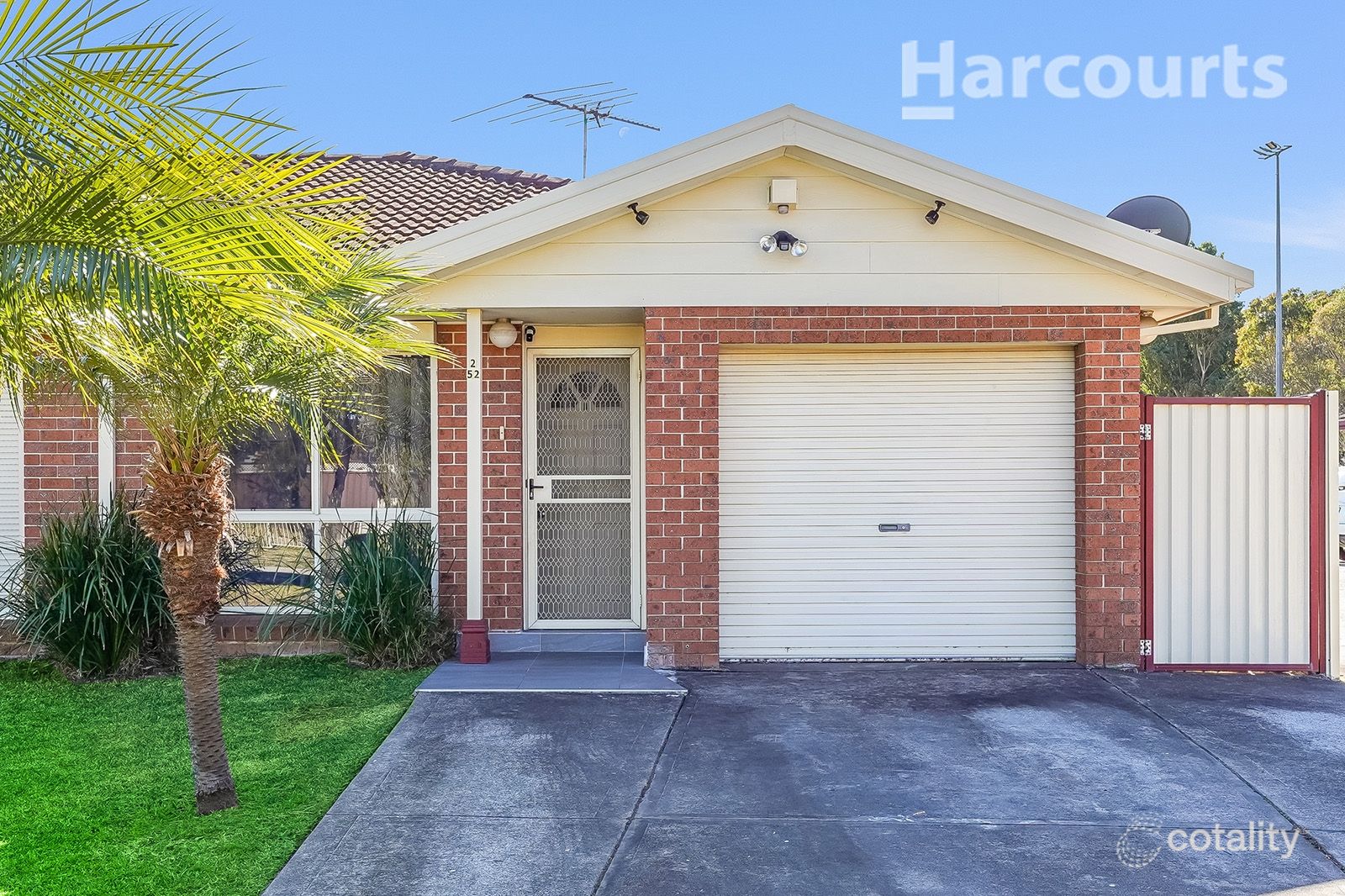 2/52 Francisco Cres, Rosemeadow, NSW 2560
