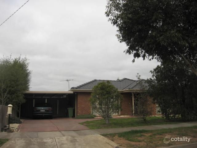 19 Beacon Hills Cres, Craigieburn, VIC 3064