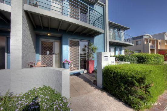 2/14 The Lane, Maryville, NSW 2293