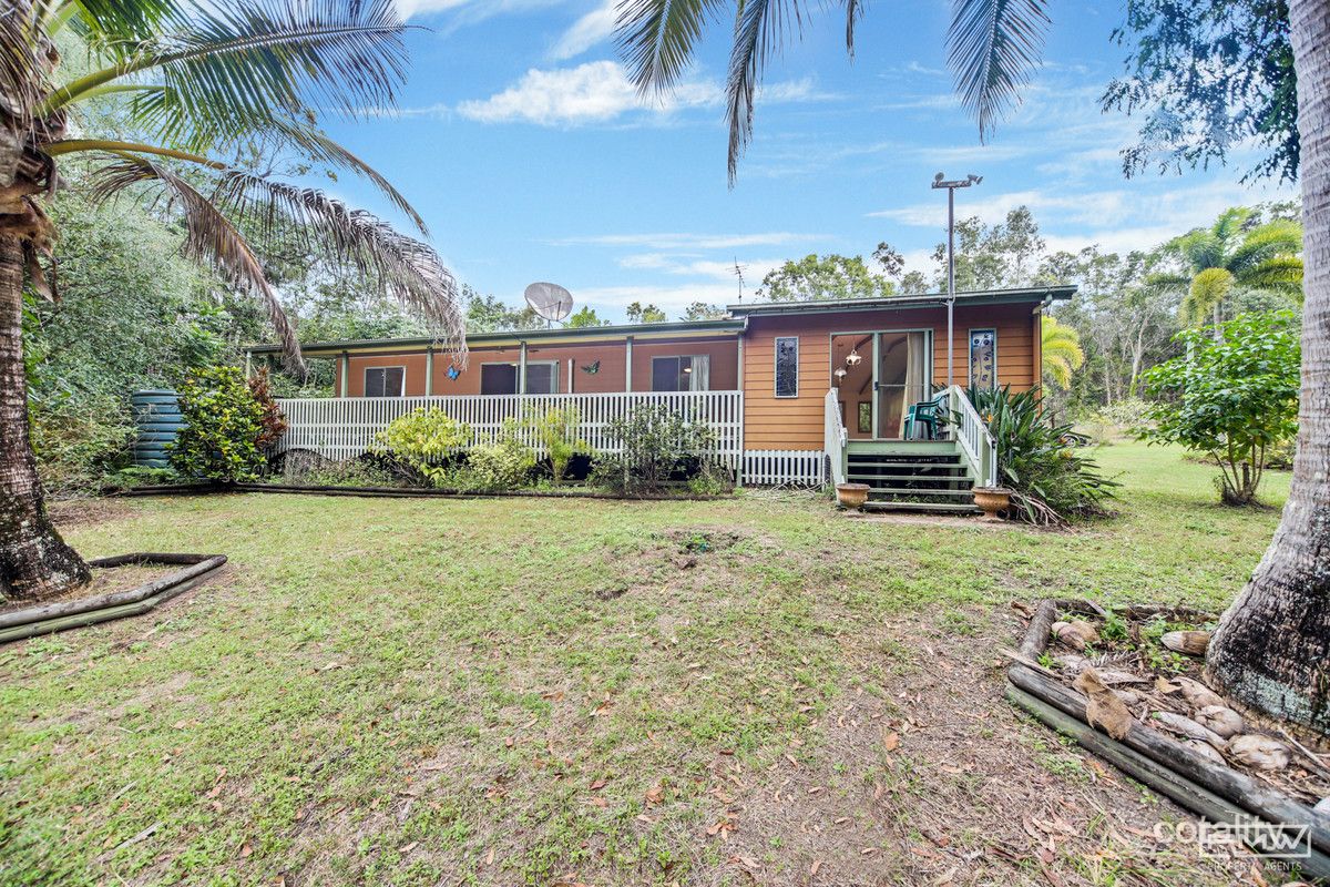 220 Richters Rd, Byfield, QLD 4703