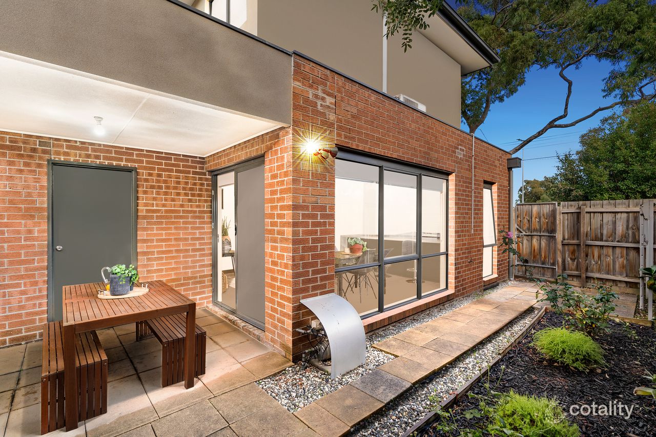 1/61 Commercial Rd, Ferntree Gully, VIC 3156