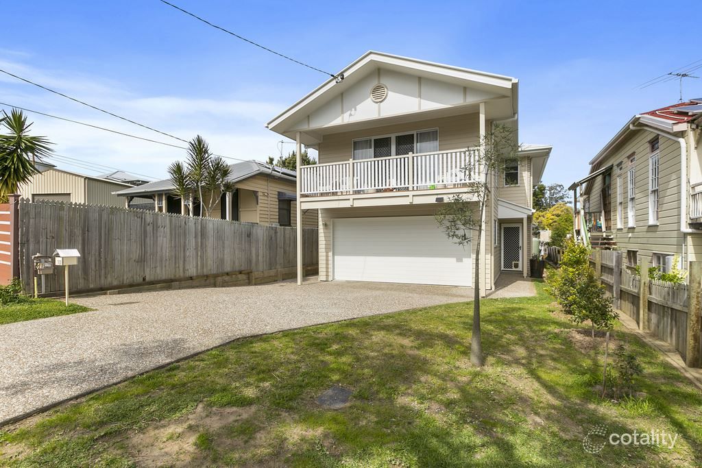 10 Carbethon St, Manly, QLD 4179