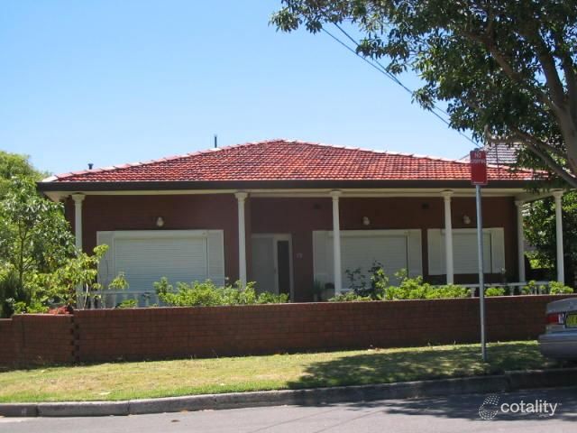 15 Dawson Ave, Earlwood, NSW 2206