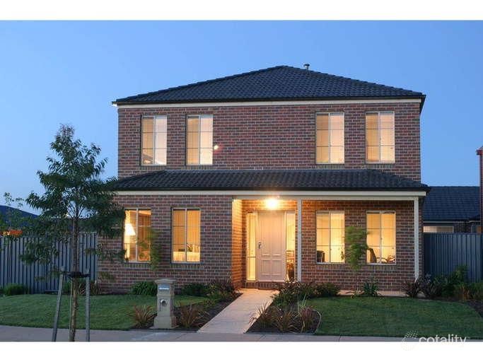 6 Banksia Gr, Pakenham, VIC 3810