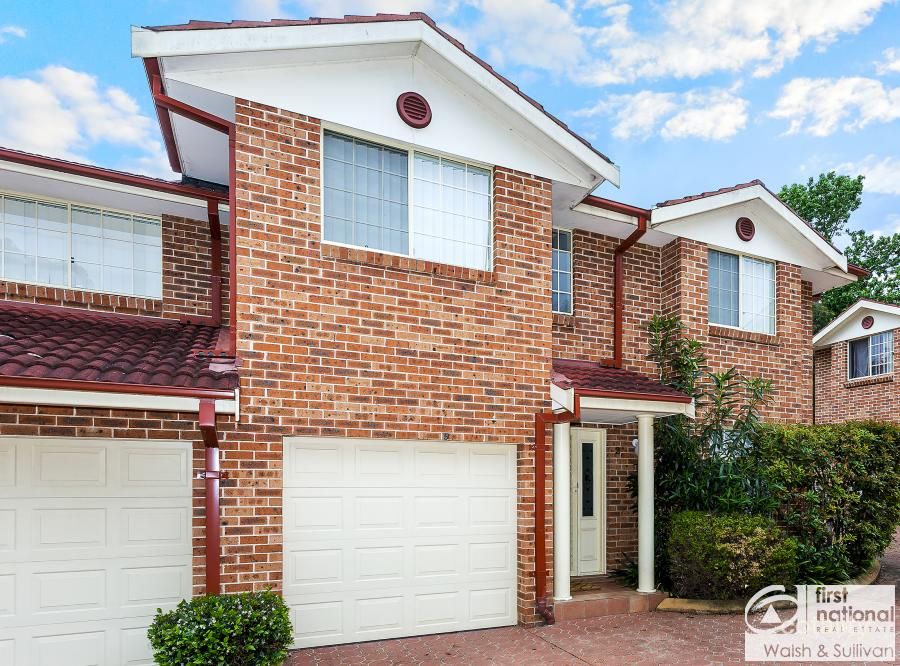 2/30-32 Christopher St, Baulkham Hills, NSW 2153