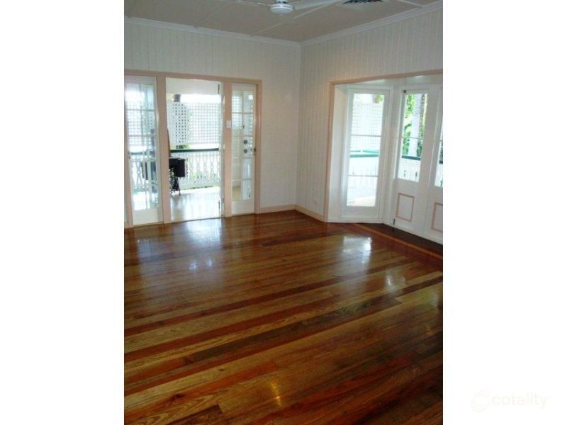 12 Taylor St, West Mackay, QLD 4740