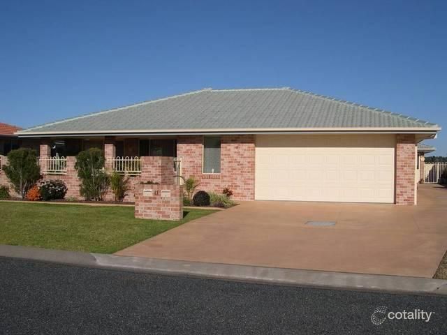 1/13 Riana Ave, Forster, NSW 2428