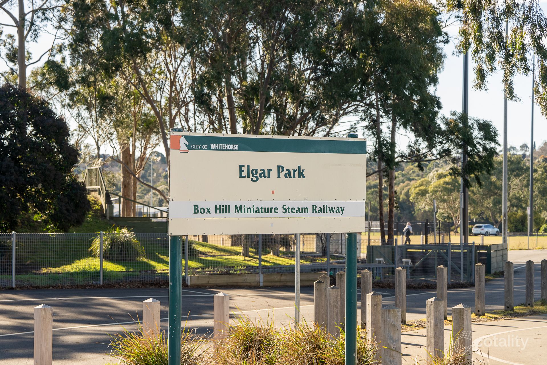 4 Morris Ave, Mont Albert North, VIC 3129