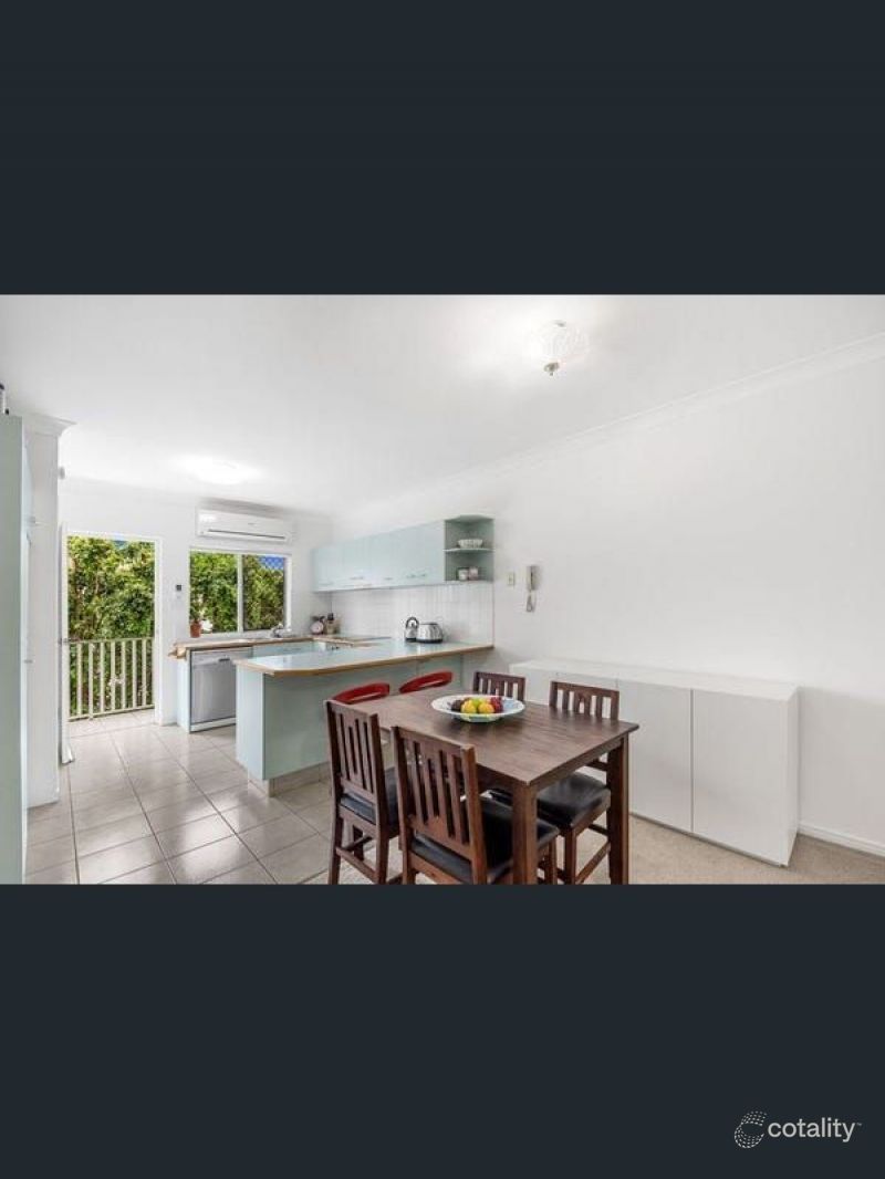 4/26 Crump St, Holland Park West, QLD 4121