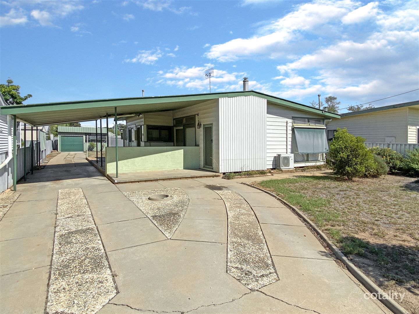 234 Burchfield Ave, Deniliquin, NSW 2710