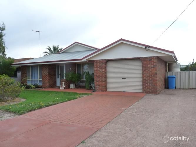 6 Whitegum Ave, Castletown, WA 6450