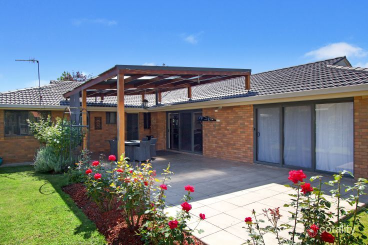 8 Braebank Ave, Armidale, NSW 2350