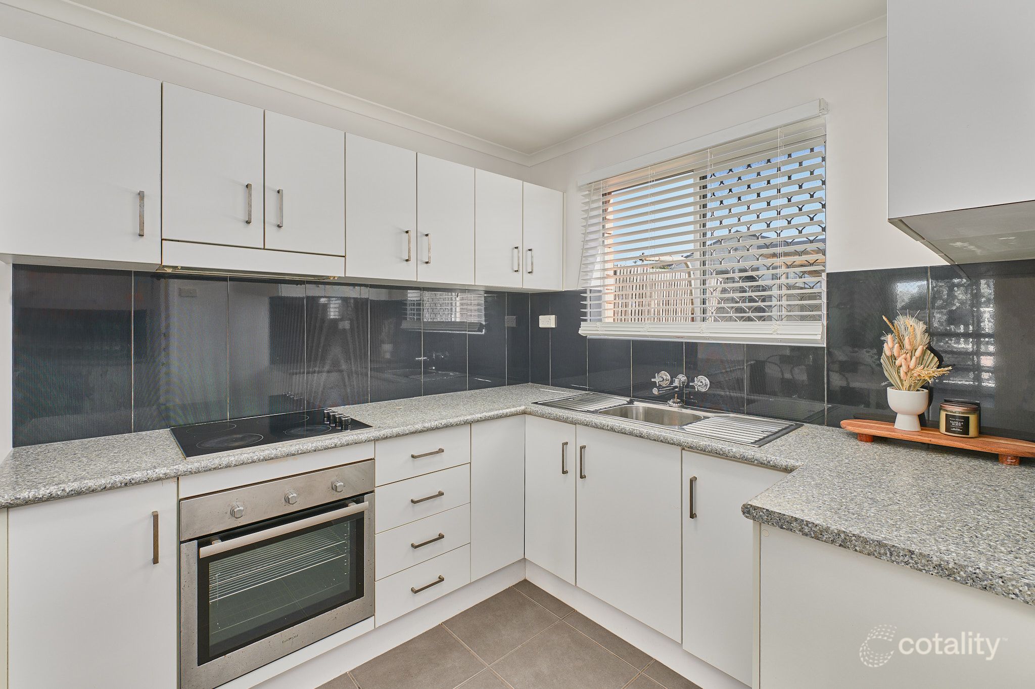 1/43 Off Lane, Gladstone Central, QLD 4680