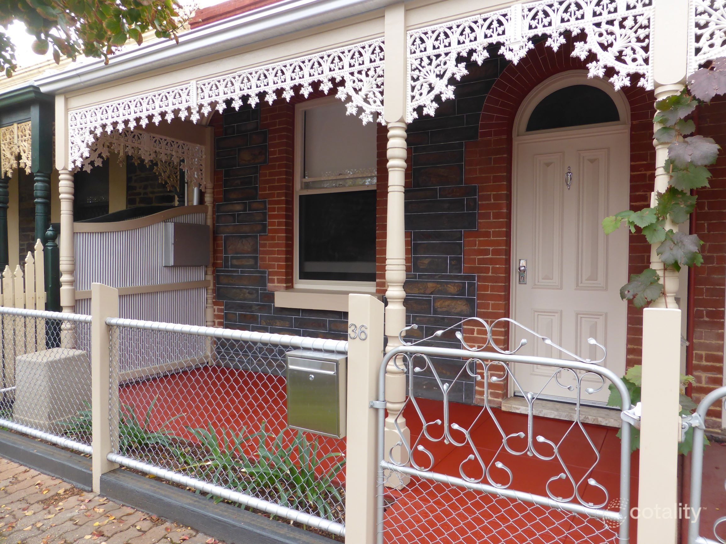 36 Maxwell St, Adelaide, SA 5000