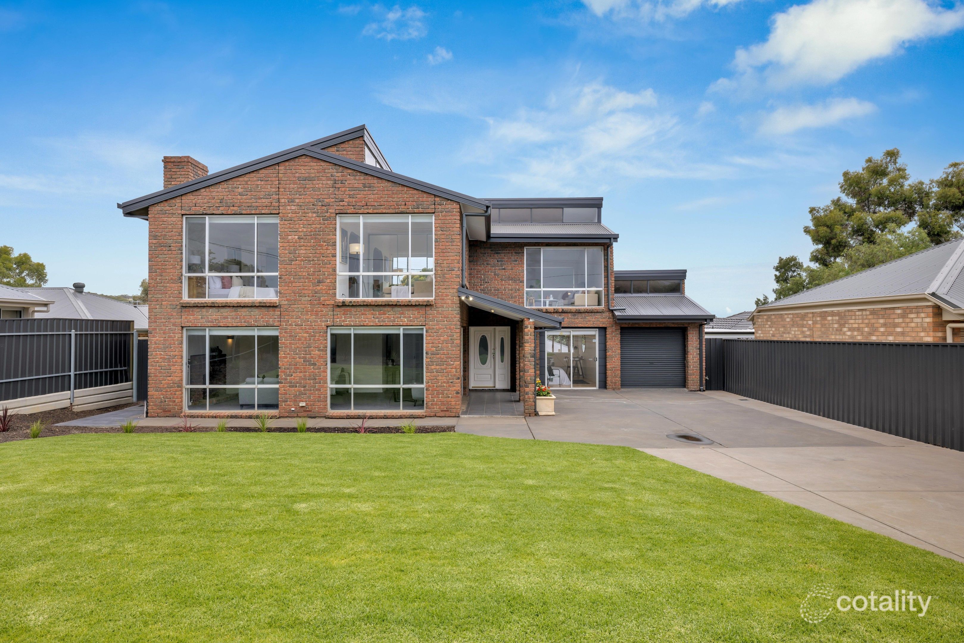 52 Penneys Hill Rd, Hackham, SA 5163