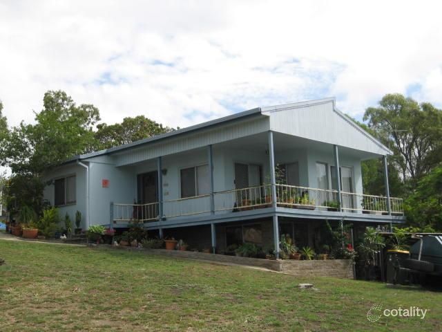 2 Charles Cres, Tannum Sands, QLD 4680