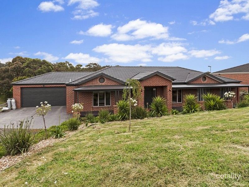 27a Baden Dr, Wandong, VIC 3758