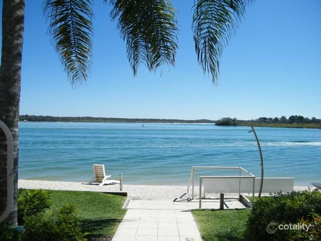 6 Quamby Pl, Noosa Heads, QLD 4567