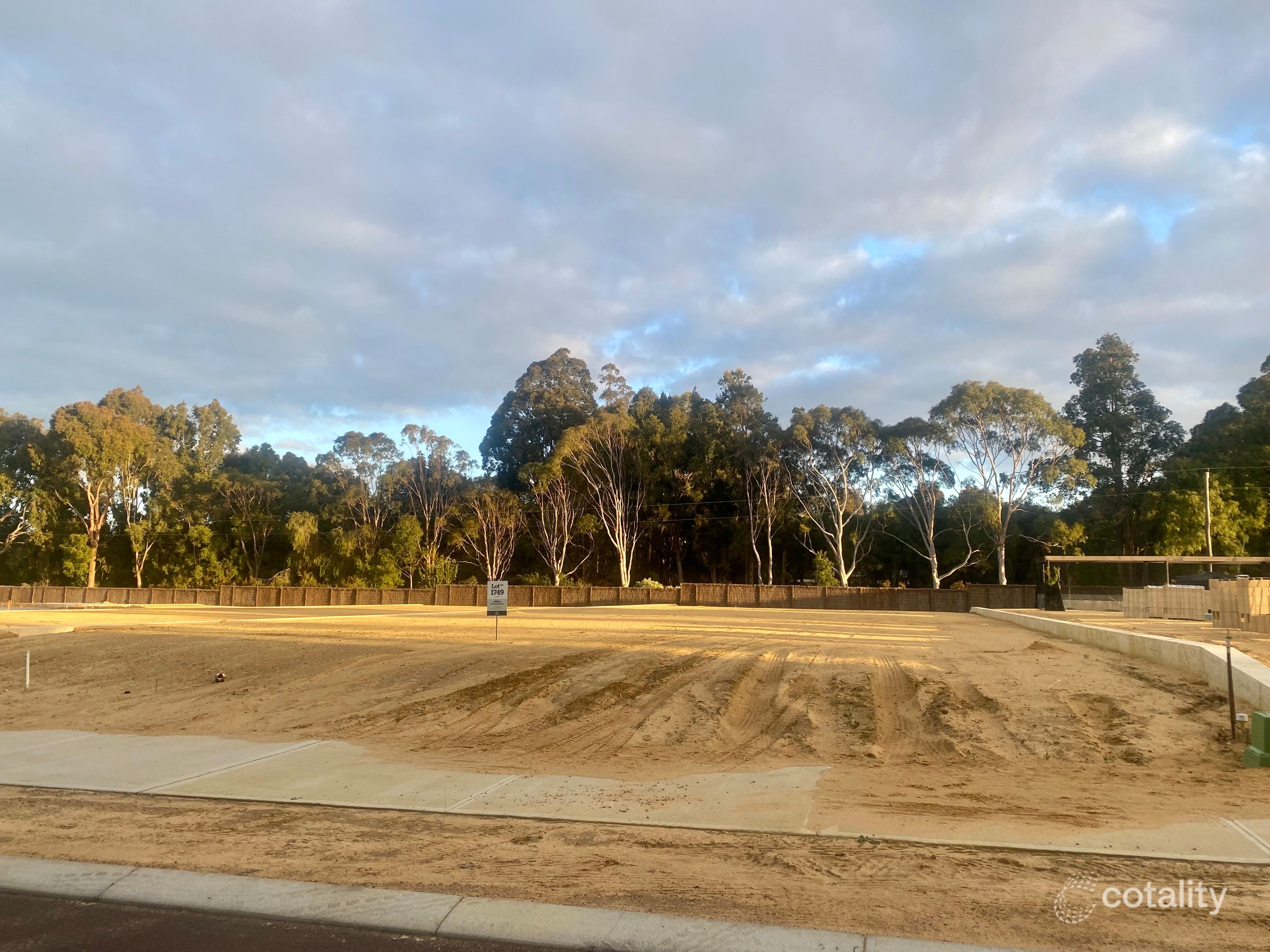 33 Alwoodley Tce, Dunsborough, WA 6281