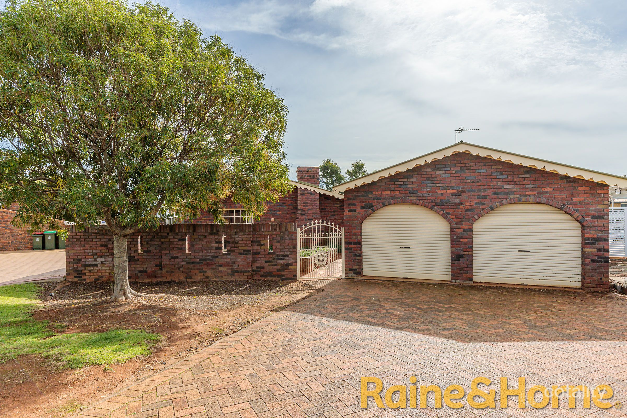 13 Balmoral Pl, Dubbo, NSW 2830
