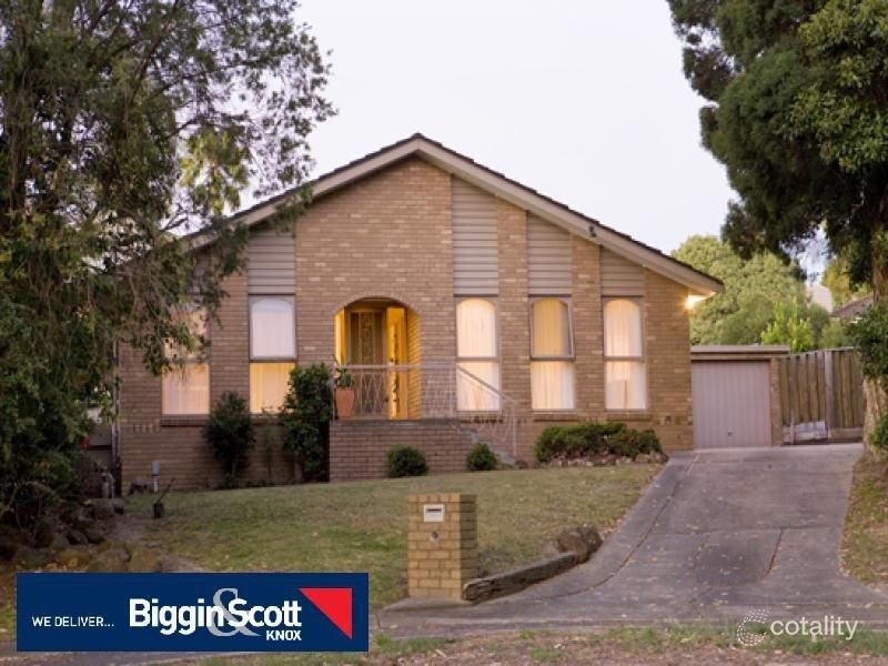 14 Smithfield Sq, Wantirna, VIC 3152