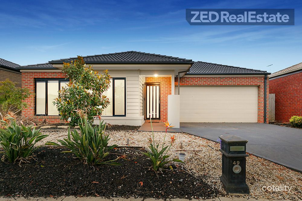 49 Linden Tree Way, Cranbourne North, VIC 3977