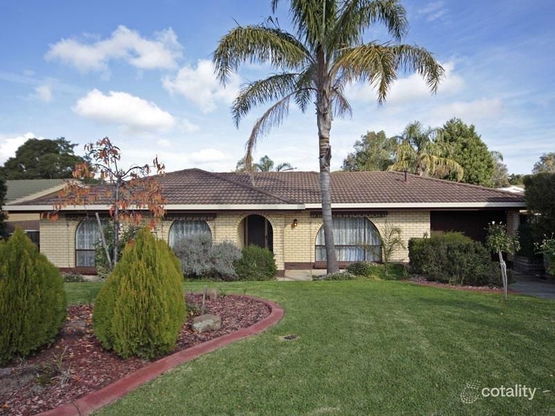 12 Plover Ave, Modbury Heights, SA 5092