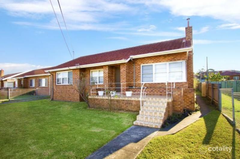 18 Stuart Rd, Warrawong, NSW 2502
