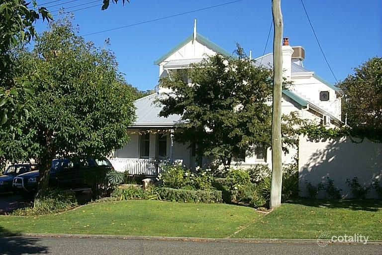 5 Loftus St, Nedlands, WA 6009