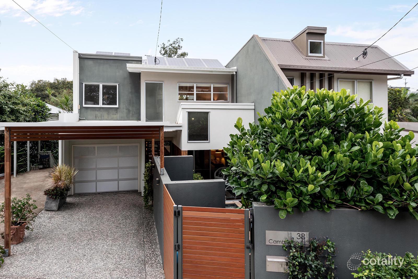 38 Cambridge St, Red Hill, QLD 4059