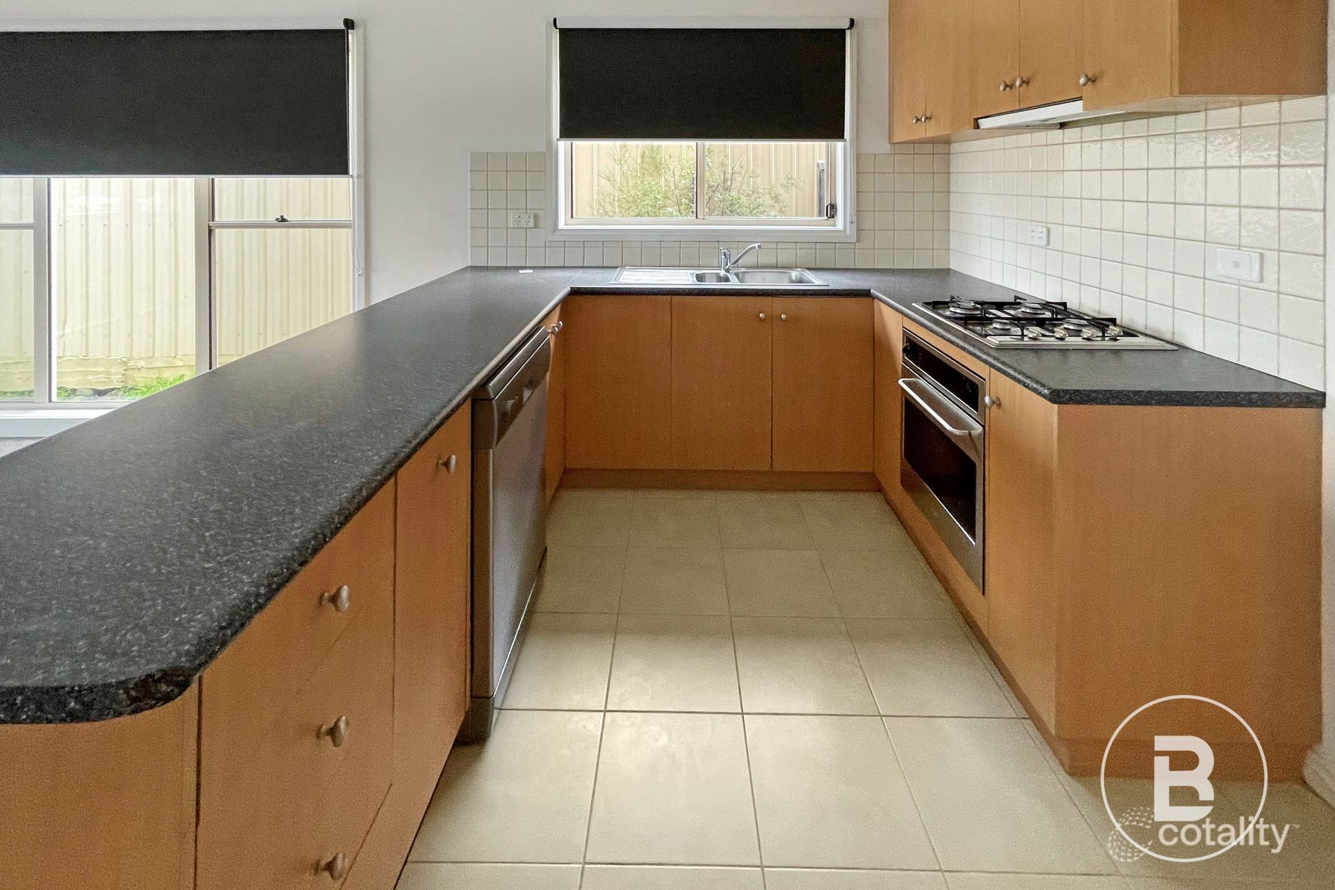 1/316 Chisholm St, Black Hill, VIC 3350