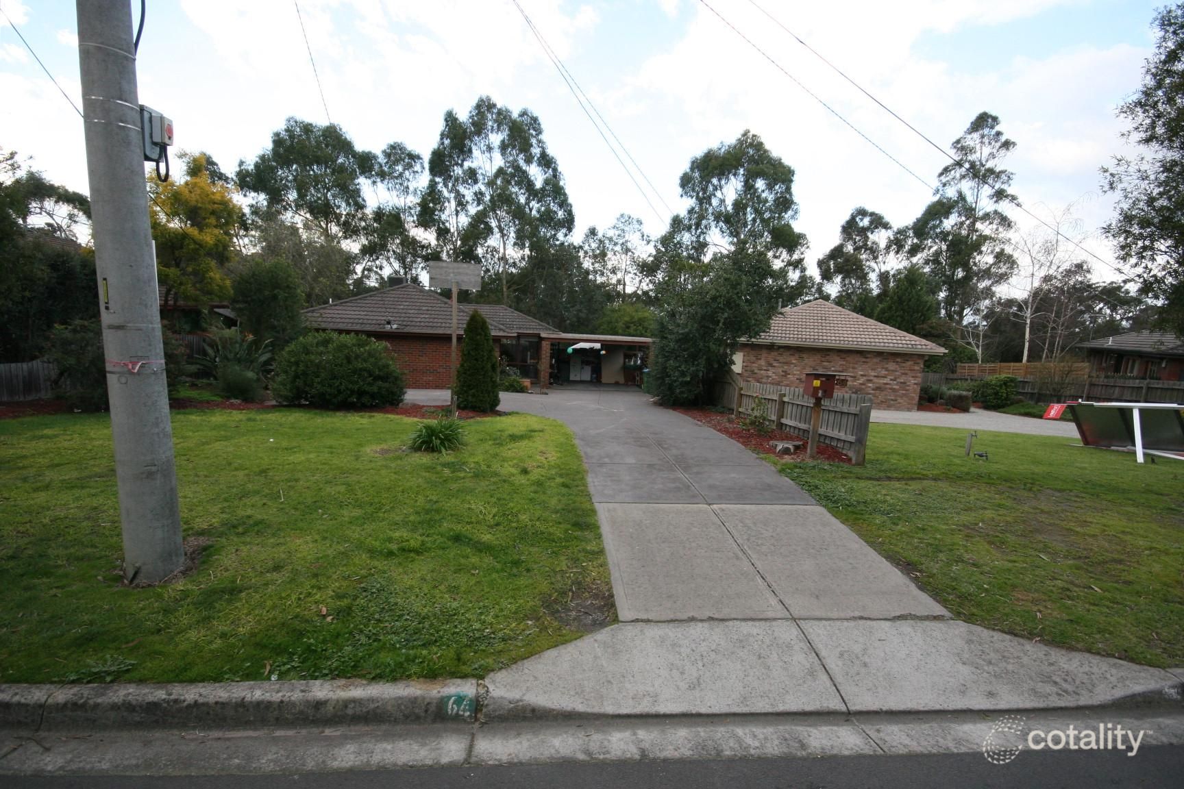 64 Langdale Dr, Croydon Hills, VIC 3136