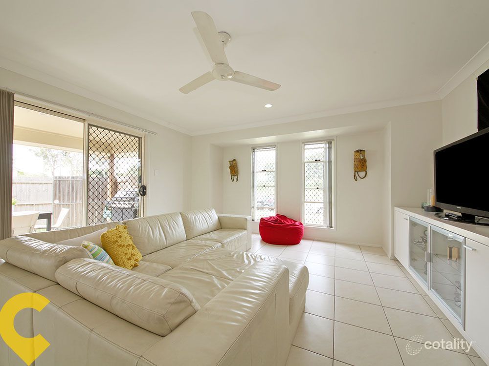 2 Gillam Cres, Bray Park, QLD 4500