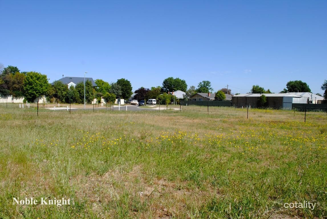 27 New St, Mansfield, VIC 3722