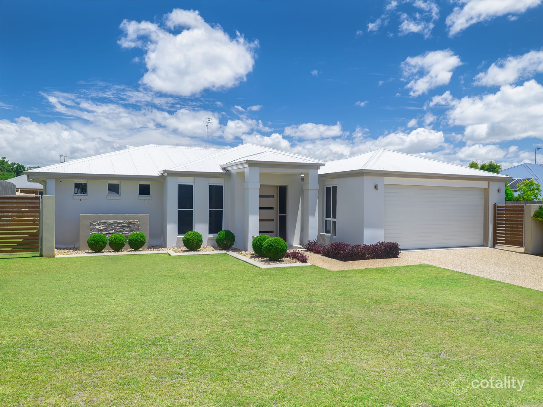10 Kingfisher St, Rangeville, QLD 4350