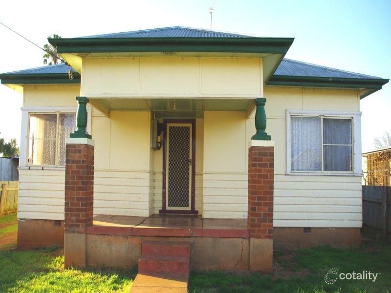 24 Short St, Wellington, NSW 2820