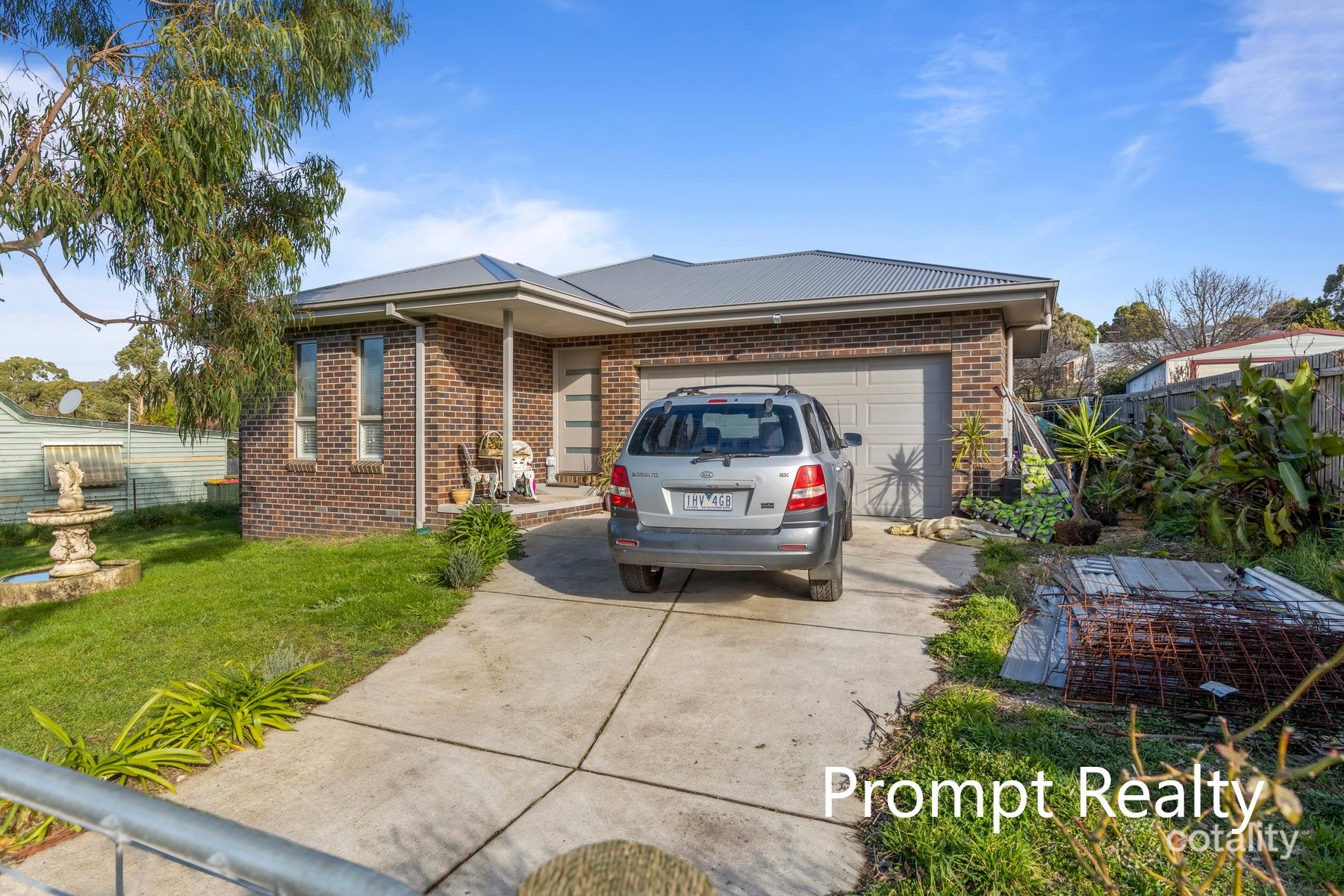 37 Main St, Gordon, VIC 3345