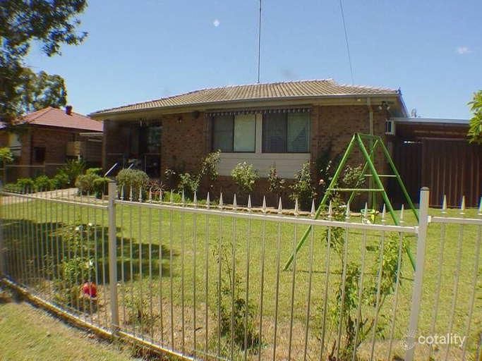 27 Grange Cres, Cambridge Gardens, NSW 2747