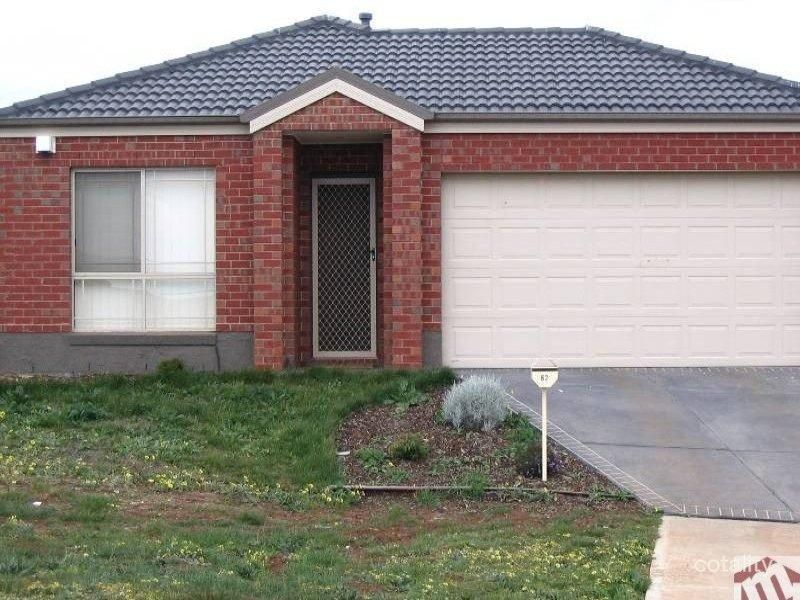 62 Roslyn Park Dr, Harkness, VIC 3337