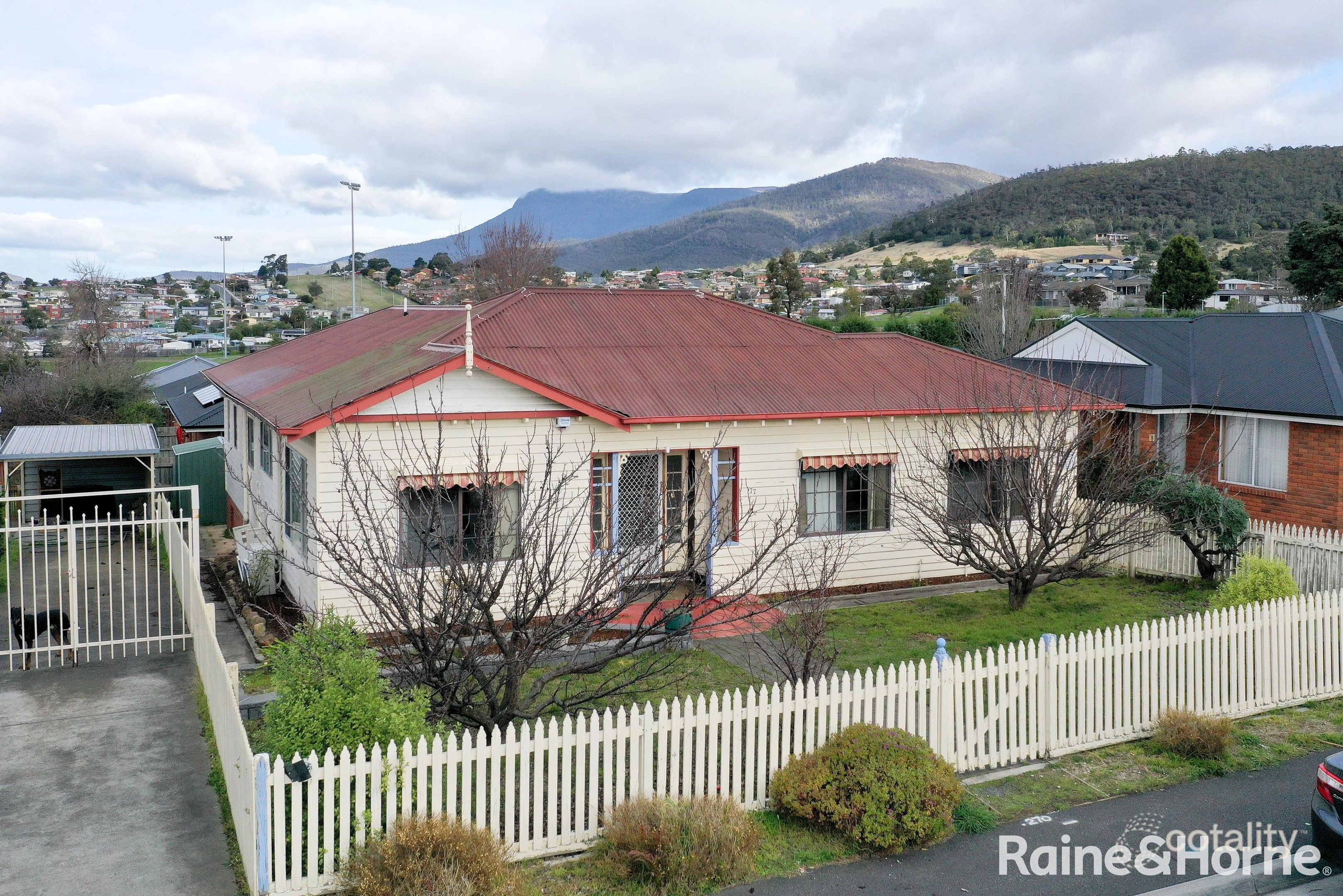 1/77 Abbotsfield Rd, Claremont, TAS 7011