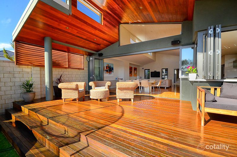 30a Tweeddale Rd, Applecross, WA 6153