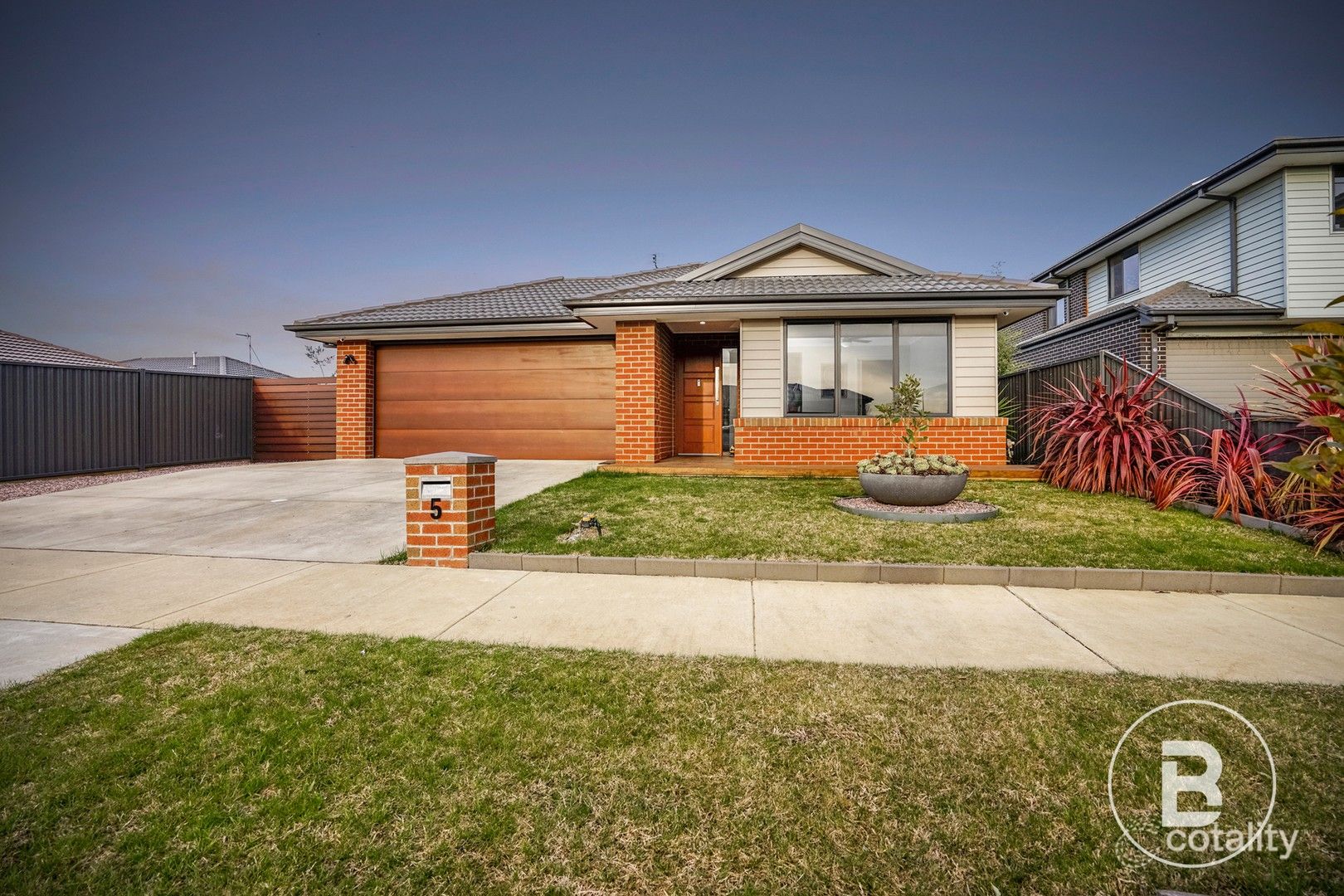 5 Fry Way, Miners Rest, VIC 3352