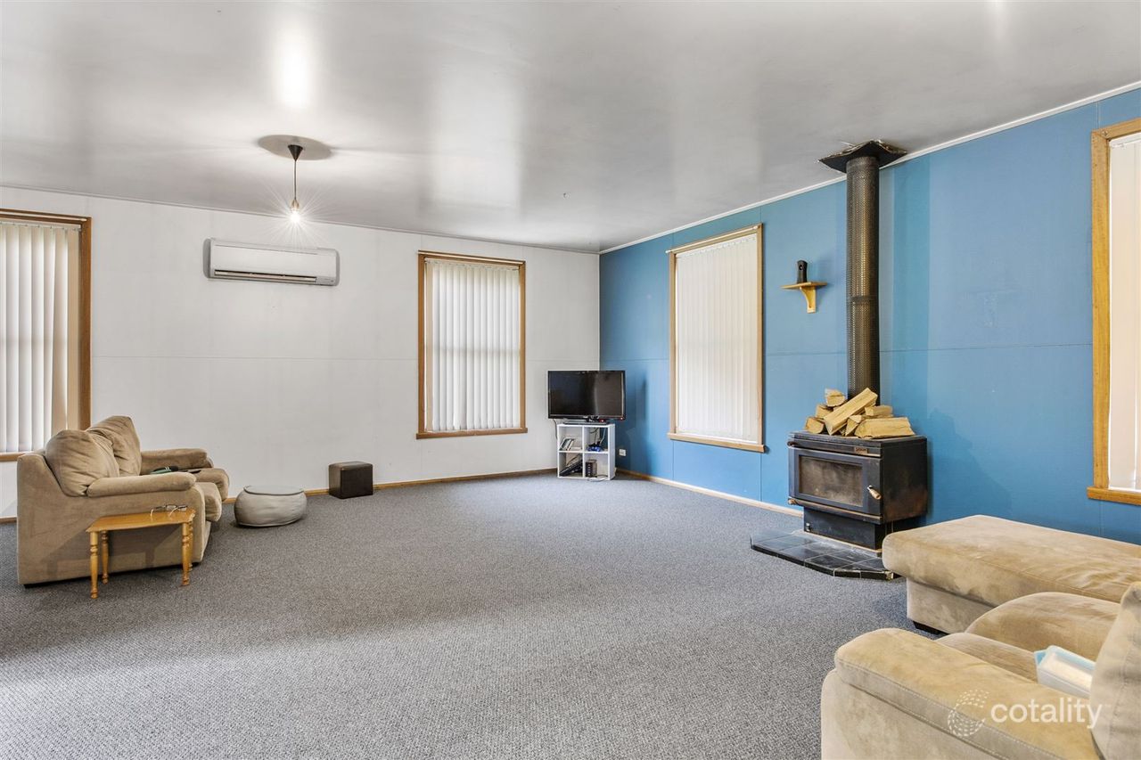 1 Banksia Pl, Rosebery, TAS 7470