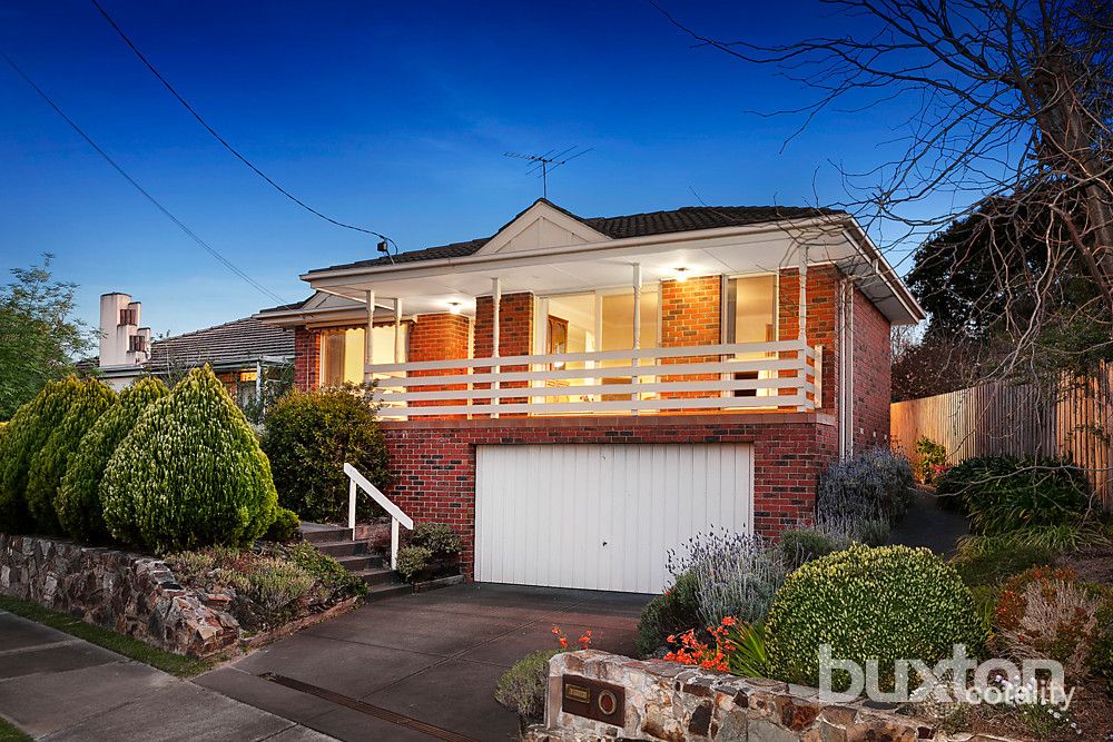 2a Grenfell Rd, Mount Waverley, VIC 3149