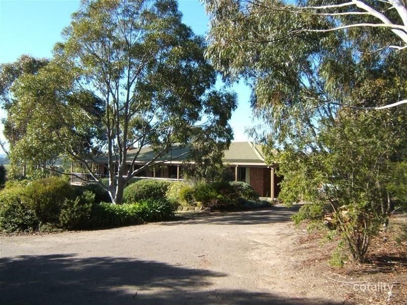 35 Currawong Ct, Metung, VIC 3904