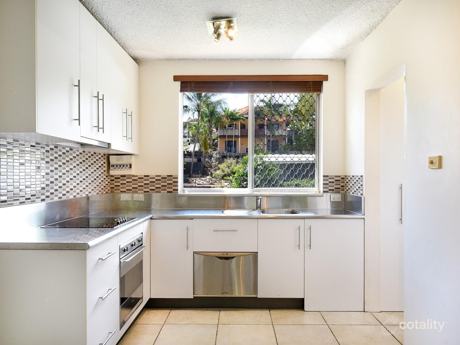 11/17 Stanton Tce, North Ward, QLD 4810